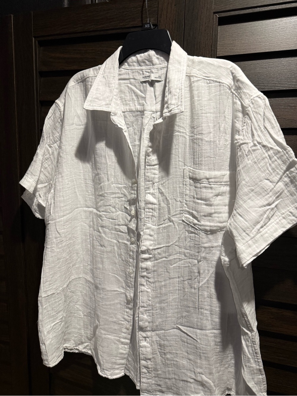 Classic White Short-Sleeve Button-Up Linen Shirt - Men
